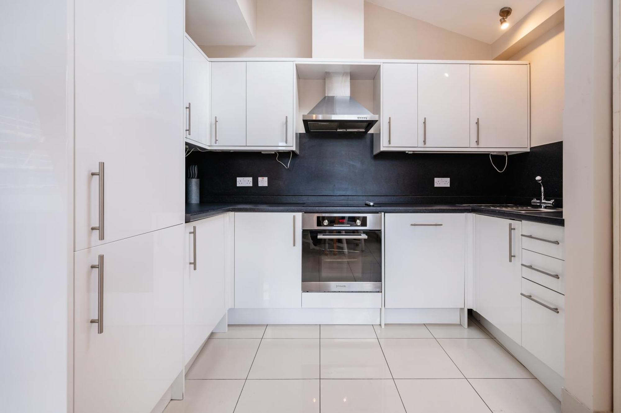 Paddington Modern Apartments London Eksteriør bilde